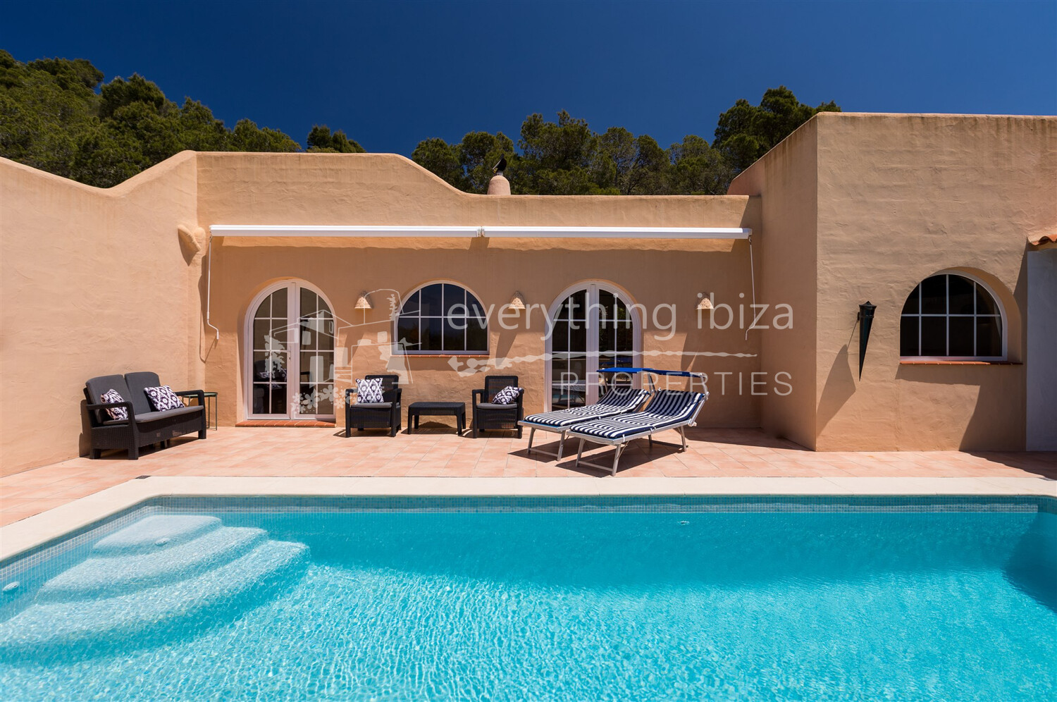 Beautiful Stylish Villa Near to the Beach with Sea & Sunset Views, ref. 1605, for sale in Ibiza by everything ibiza Properties