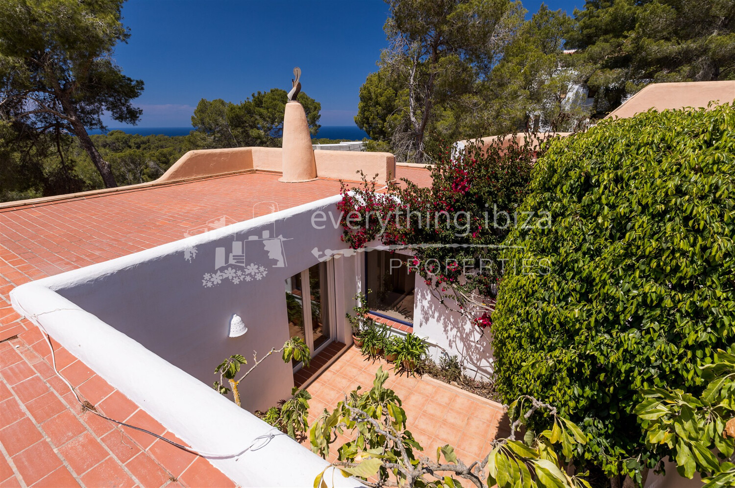 Beautiful Stylish Villa Near to the Beach with Sea & Sunset Views, ref. 1605, for sale in Ibiza by everything ibiza Properties