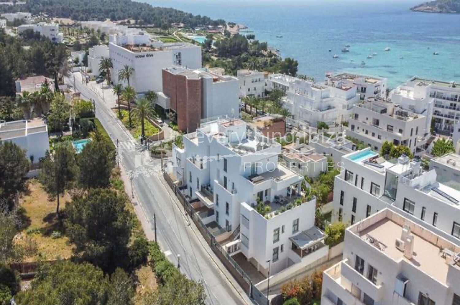 Beautifully Refurbished Apartment in Cap Martinet with Sea Views, ref. 1606, for sale in Ibiza by everything ibiza Properties