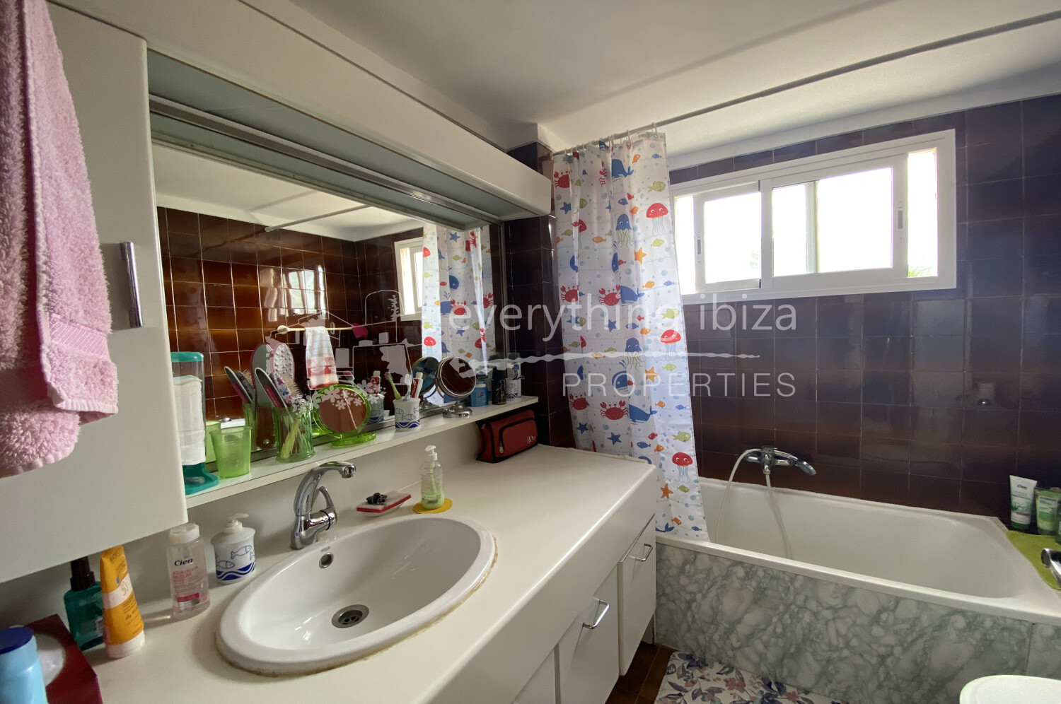Charming Homely Two Bedroomed Apartment Close to the Beach, ref. 1611, for sale in Ibiza by everything ibiza Properties