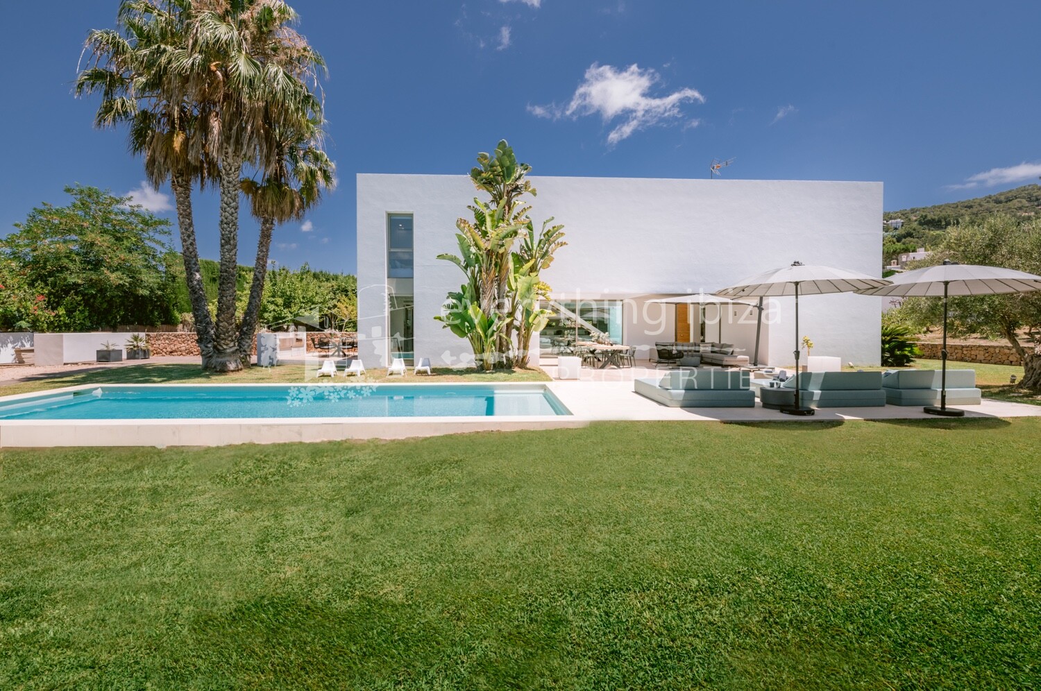 Cosmopolitan Luxury Detached Villa Close to Jesus Village, ref. 1617, for sale in Ibiza by everything ibiza Properties