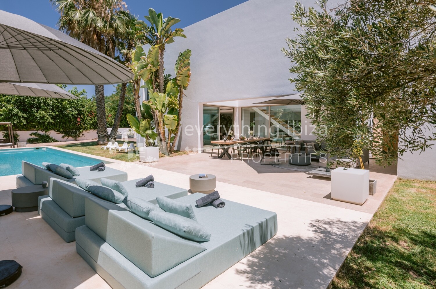 Cosmopolitan Luxury Detached Villa Close to Jesus Village, ref. 1617, for sale in Ibiza by everything ibiza Properties