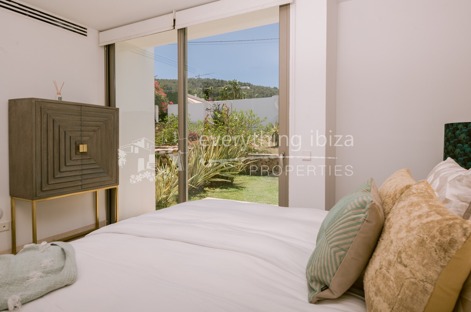 Cosmopolitan Luxury Detached Villa Close to Jesus Village, ref. 1617, for sale in Ibiza by everything ibiza Properties