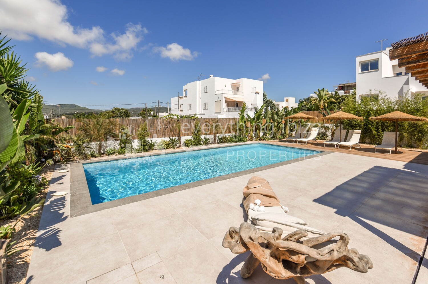 Magnificent Modern Villa in Super Location with Tourist License, ref. 1618, for sale in Ibiza by everything ibiza Properties