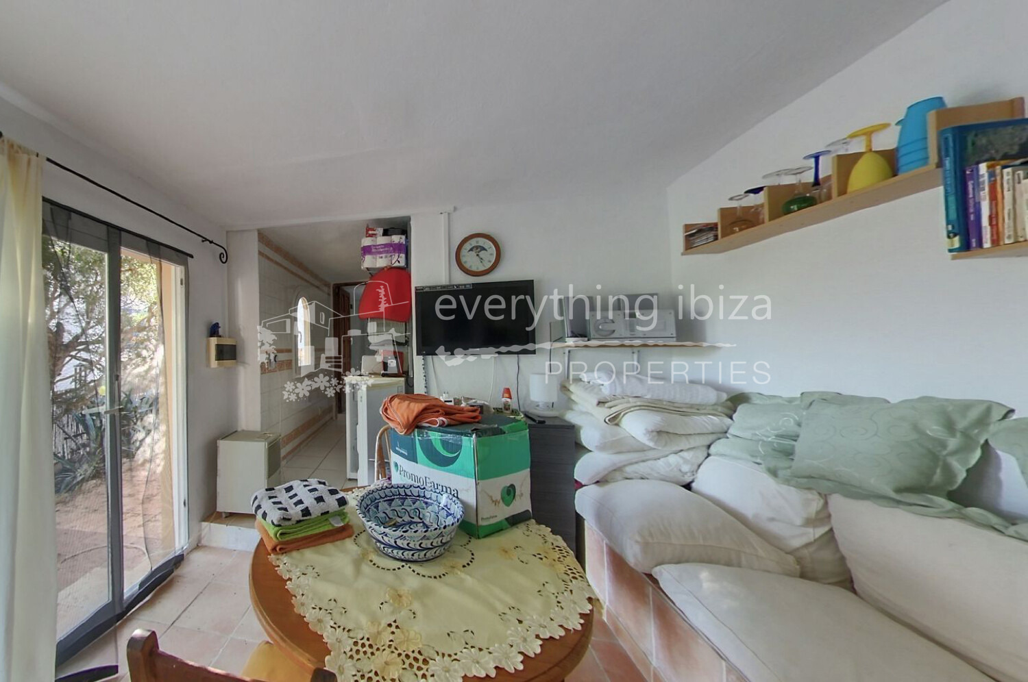 Homely Detached House in Sought After Cala Vadella, ref. 1621, for sale in Ibiza by everything ibiza Properties