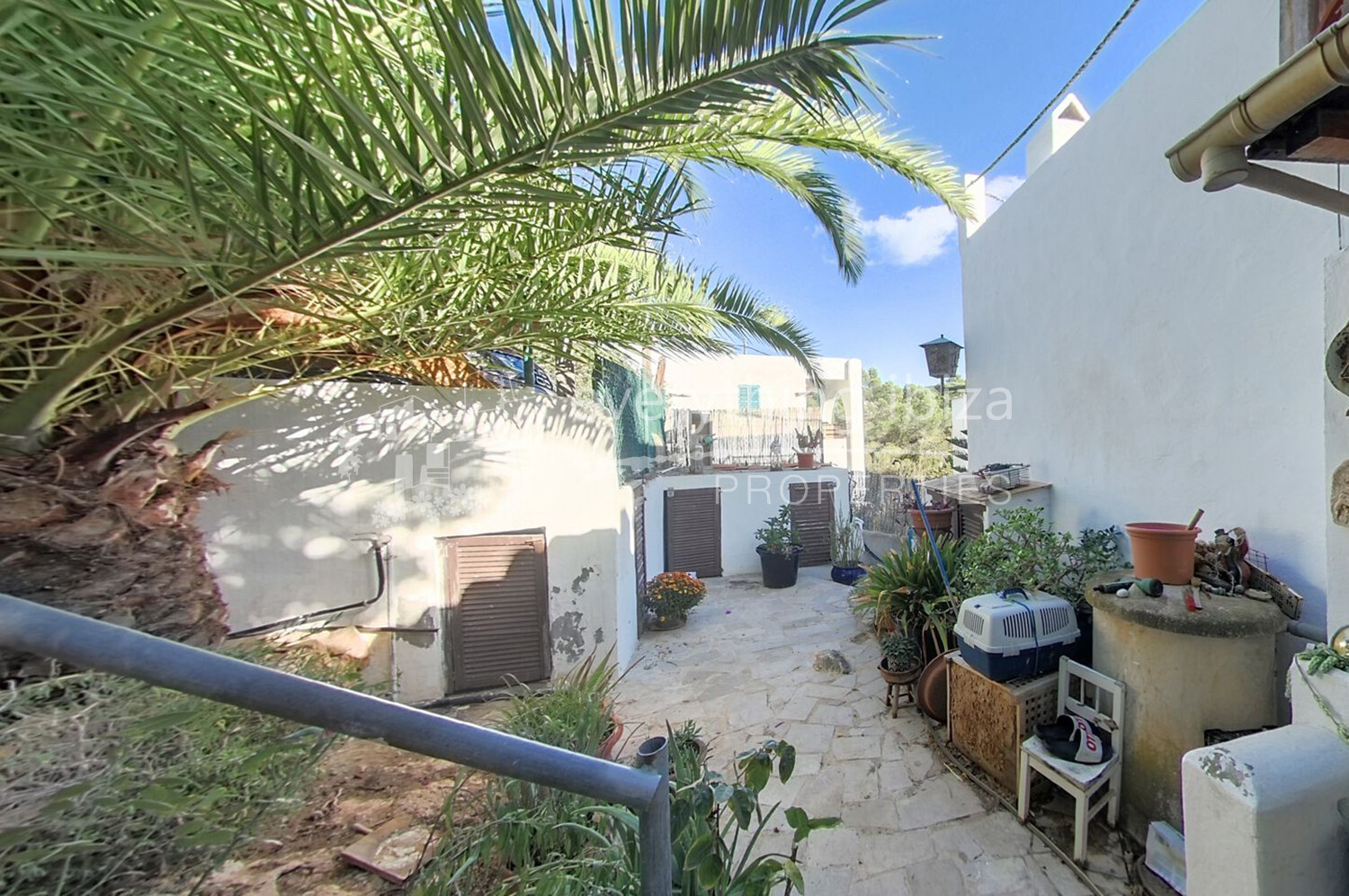 Homely Detached House in Sought After Cala Vadella, ref. 1621, for sale in Ibiza by everything ibiza Properties