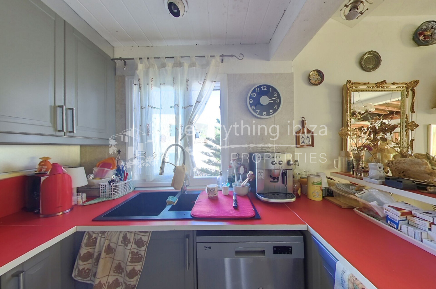 Homely Detached House in Sought After Cala Vadella, ref. 1621, for sale in Ibiza by everything ibiza Properties