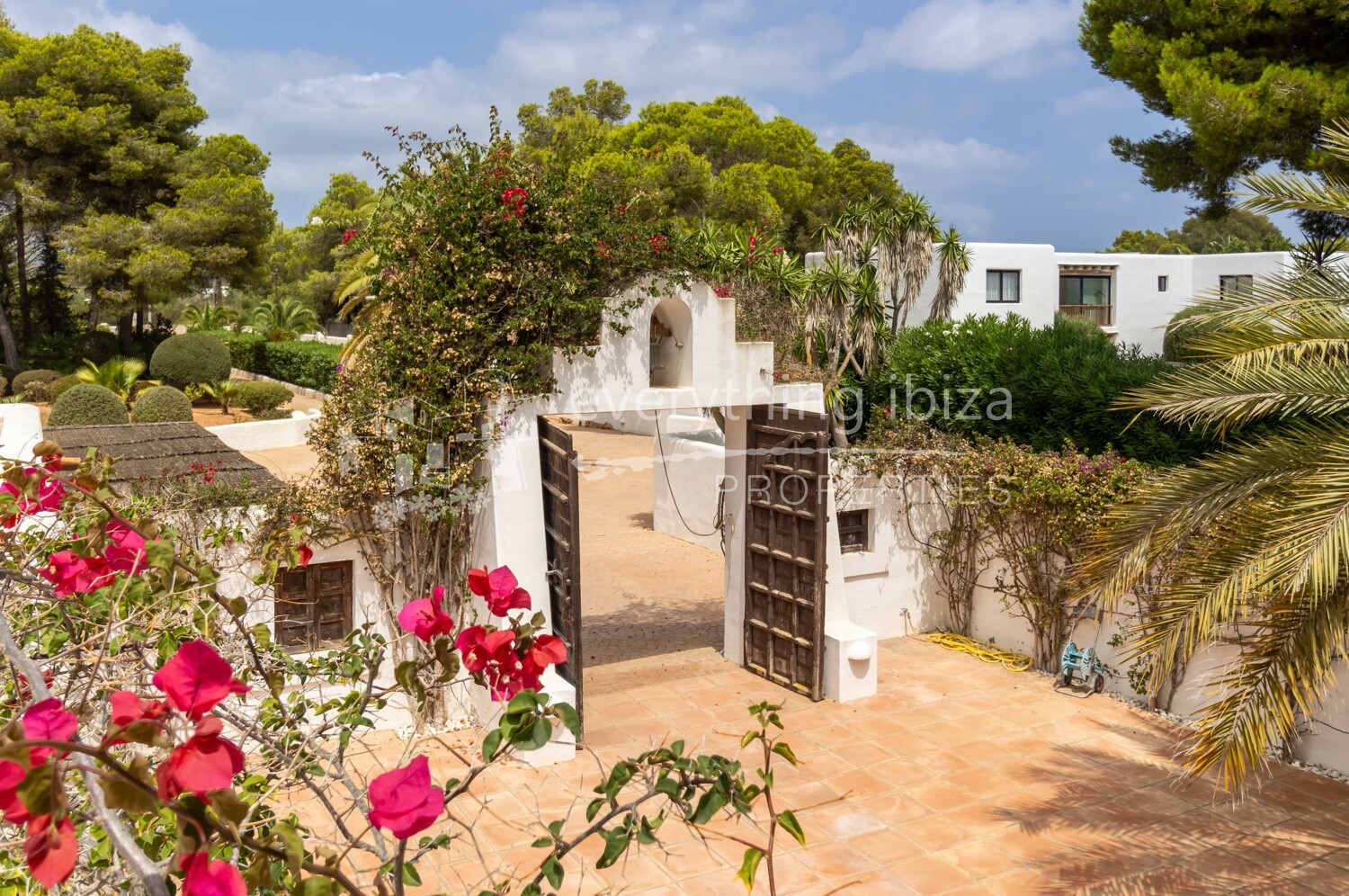 Magnificent Frontline Blakstad Renovated Villa with Huge Pool, ref. 1628, for sale in Ibiza by everything ibiza Properties