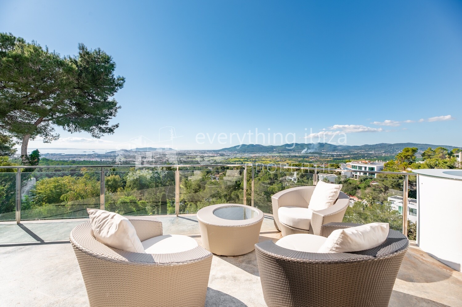 Stunning Hilltop Villa of the Finest Quality with Amazing Views in Can Furnet, ref. 1624, for sale in Ibiza by everything ibiza Properties