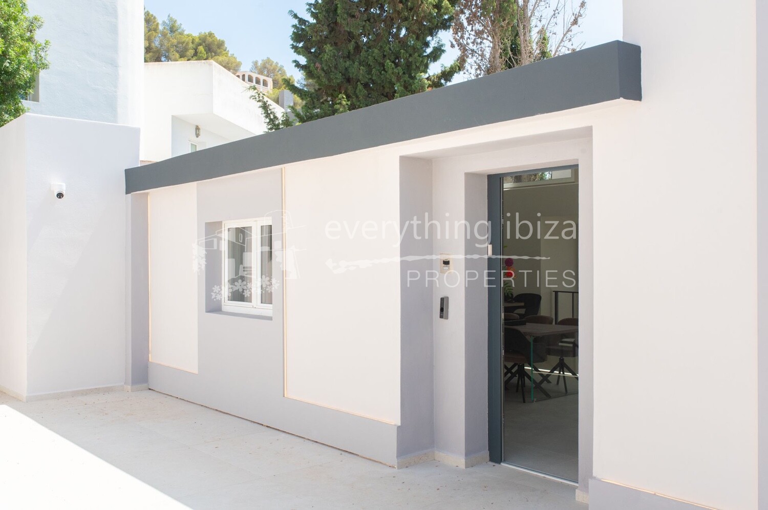 Newly Built Detached Villa of the Finest Quality with Tourist License, ref. 1627, for sale in Ibiza by everything ibiza Properties