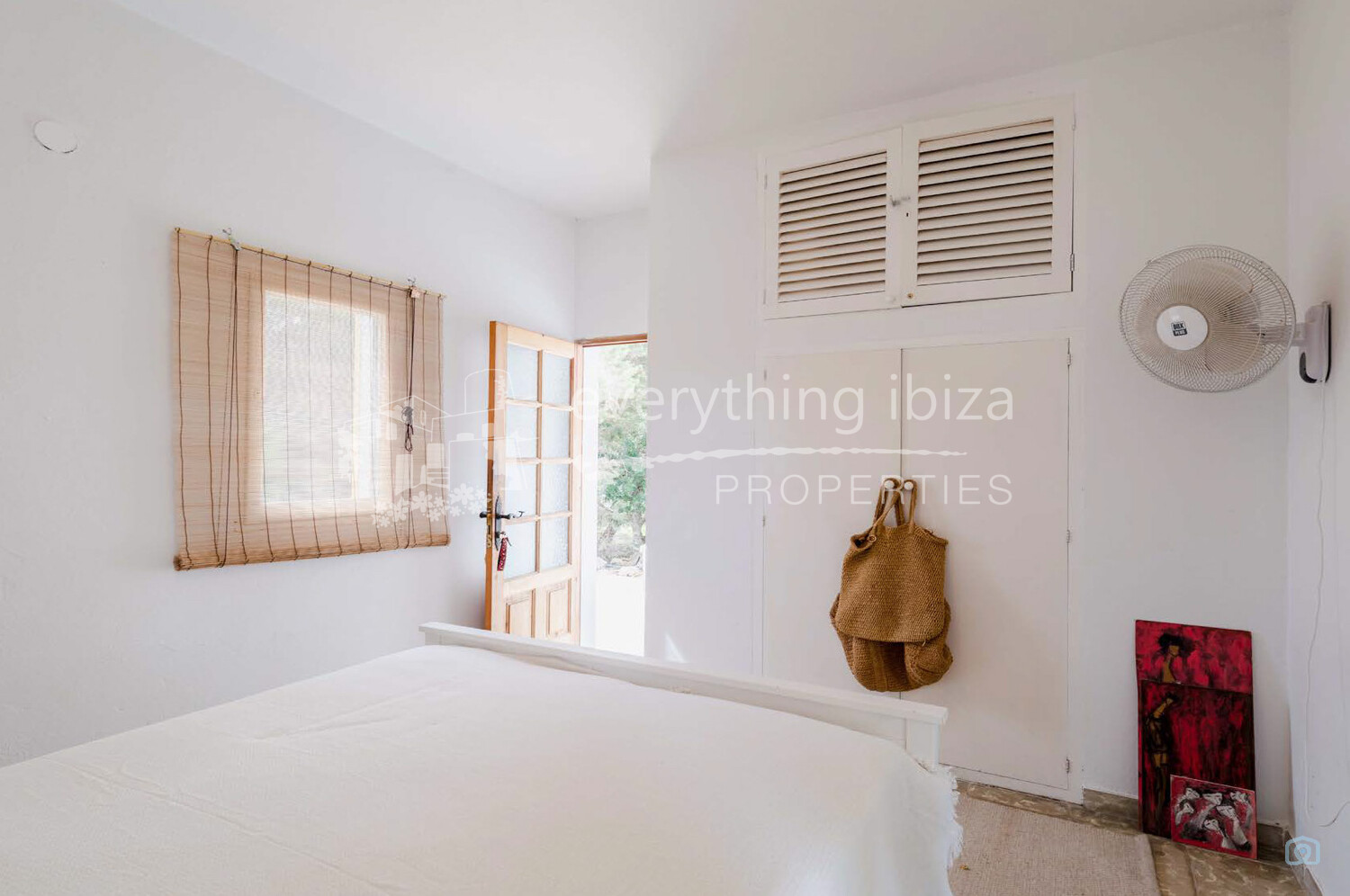 Charming Cosy Villa Recently Renovated in a Peaceful Location, ref. 1630, for sale in Ibiza by everything ibiza Properties