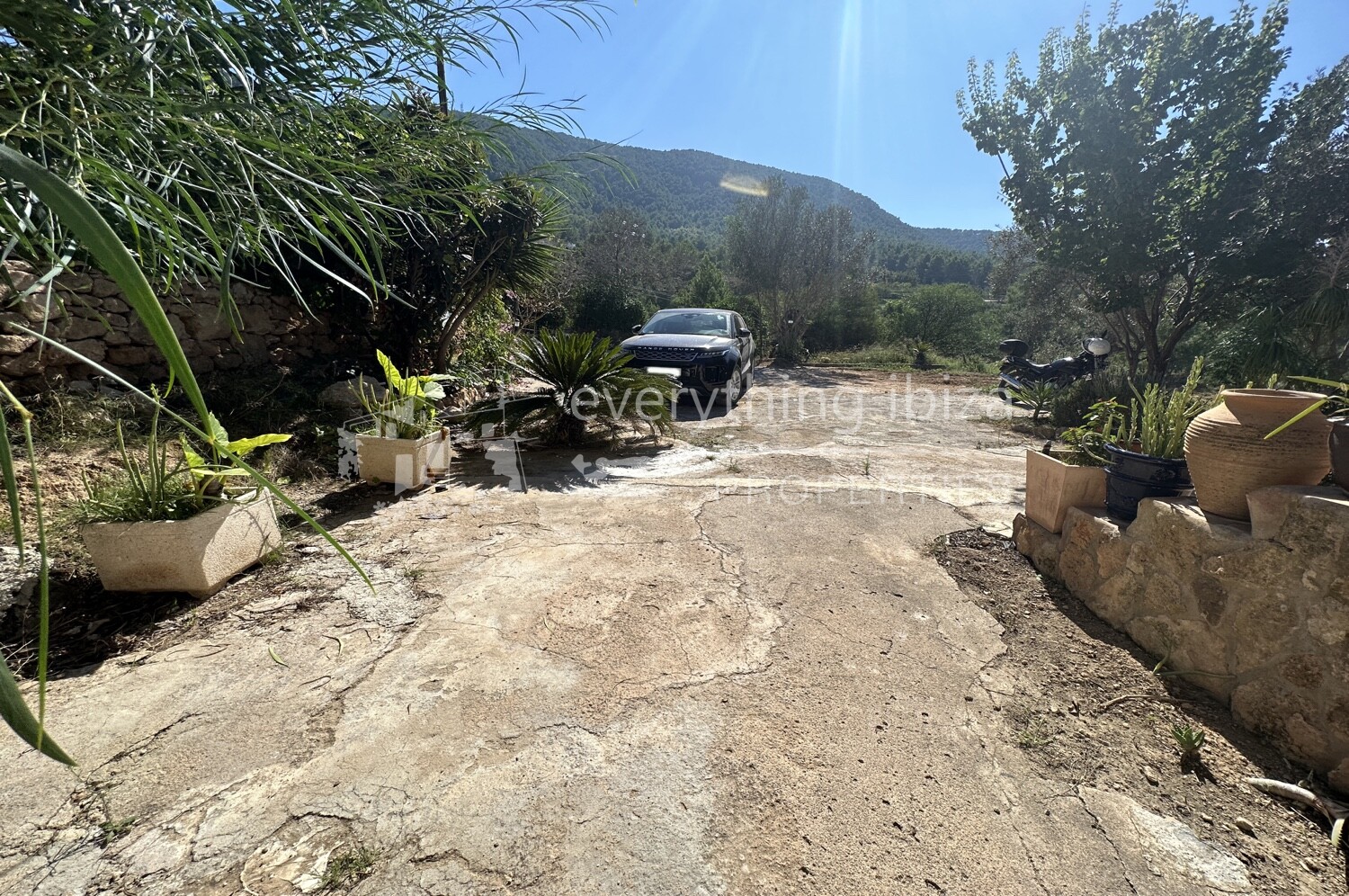 Charming Finca on a Large Plot with Lovely Views, ref. 1631, for sale in Ibiza by everything ibiza Properties