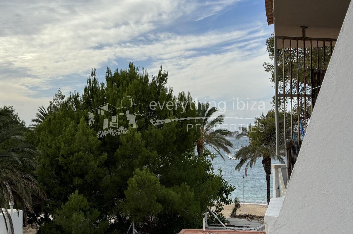 Charming One Bed Apartment Close to the Beach and Bay, ref. 1635, for sale in Ibiza by everything ibiza Properties