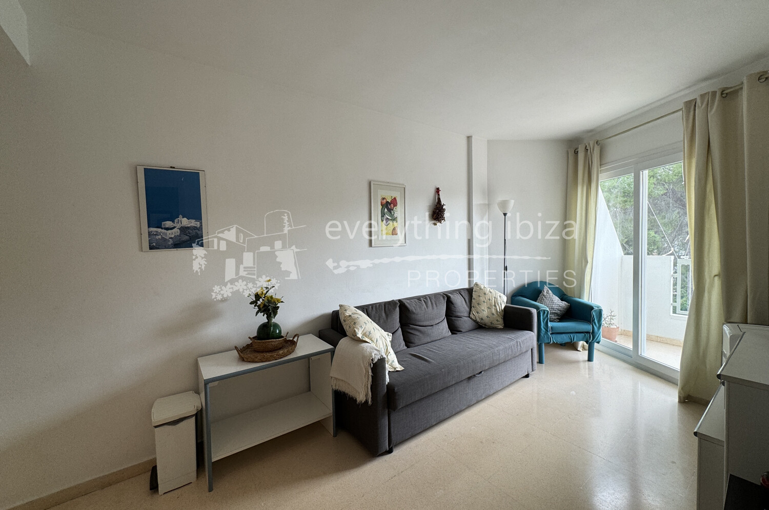 Charming One Bed Apartment Close to the Beach and Bay, ref. 1635, for sale in Ibiza by everything ibiza Properties