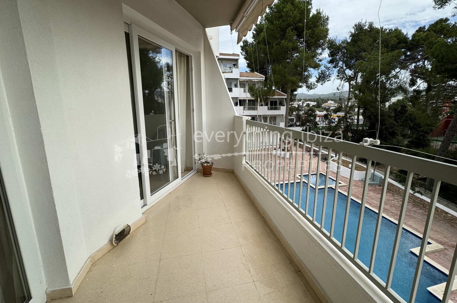 Charming One Bed Apartment Close to the Beach and Bay, ref. 1635, for sale in Ibiza by everything ibiza Properties