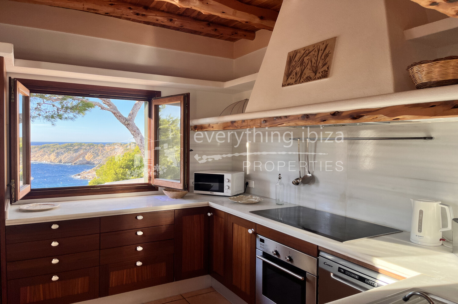 Villa with Tourist License Enjoying Fantastic Sea and Sunset Views in Cala Vadella, ref. 1639, for sale in Ibiza by everything ibiza Properties