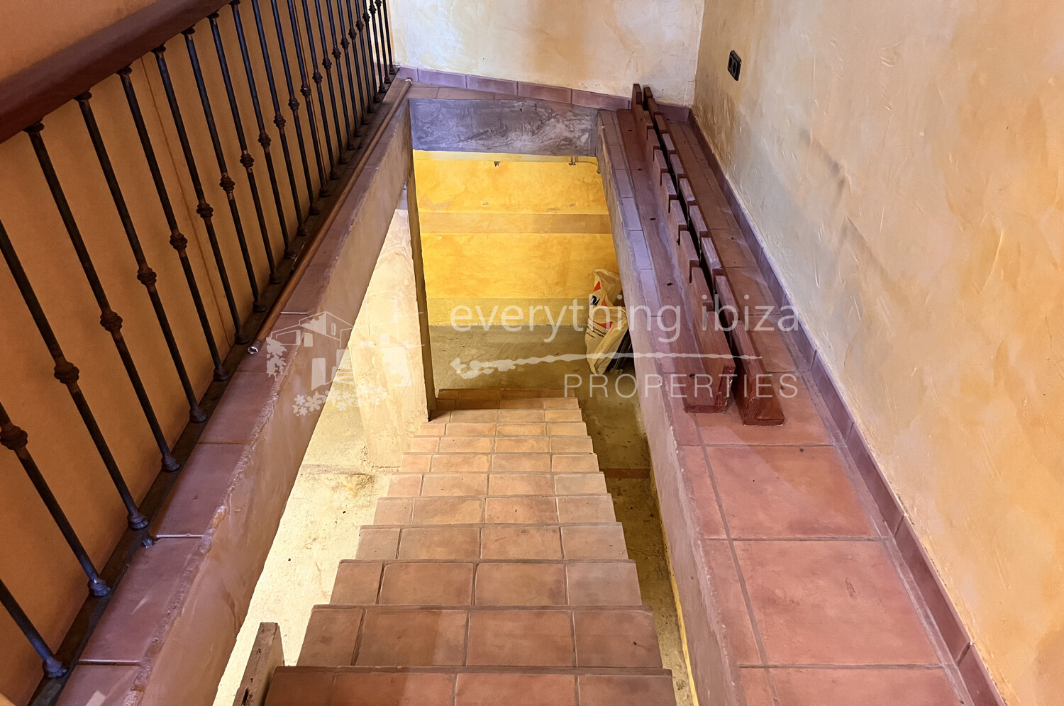 https://www.everythingibiza.com/properties/versatile-commer…of-san-jose-1640/,ref. 14, for sale in Ibiza by everything ibiza Properties