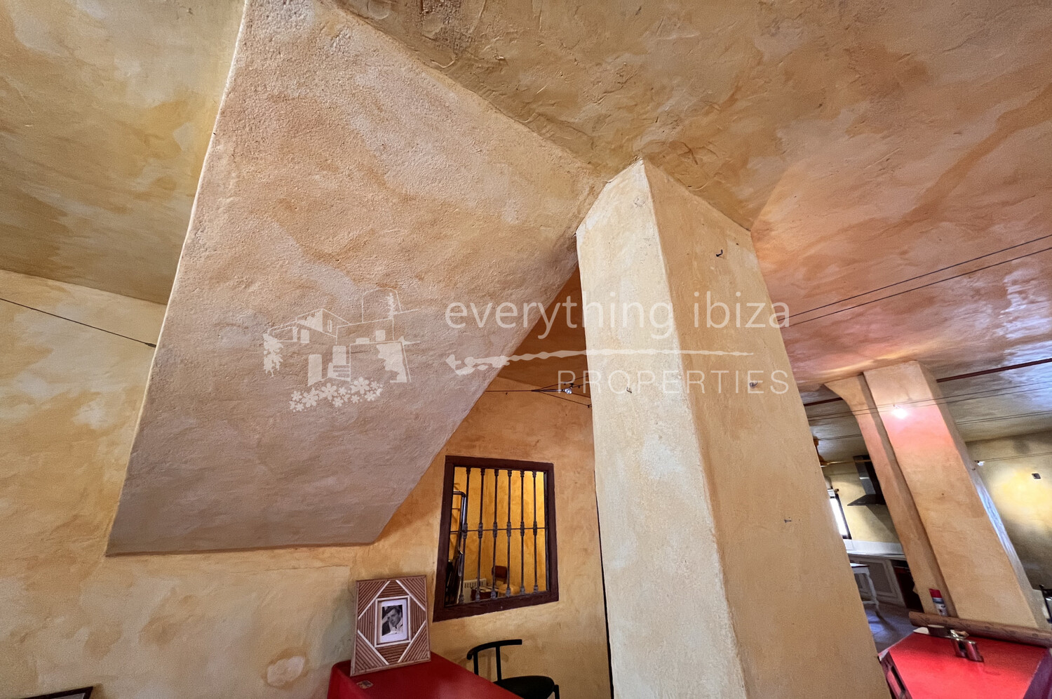 https://www.everythingibiza.com/properties/versatile-commer…of-san-jose-1640/,ref. 15, for sale in Ibiza by everything ibiza Properties