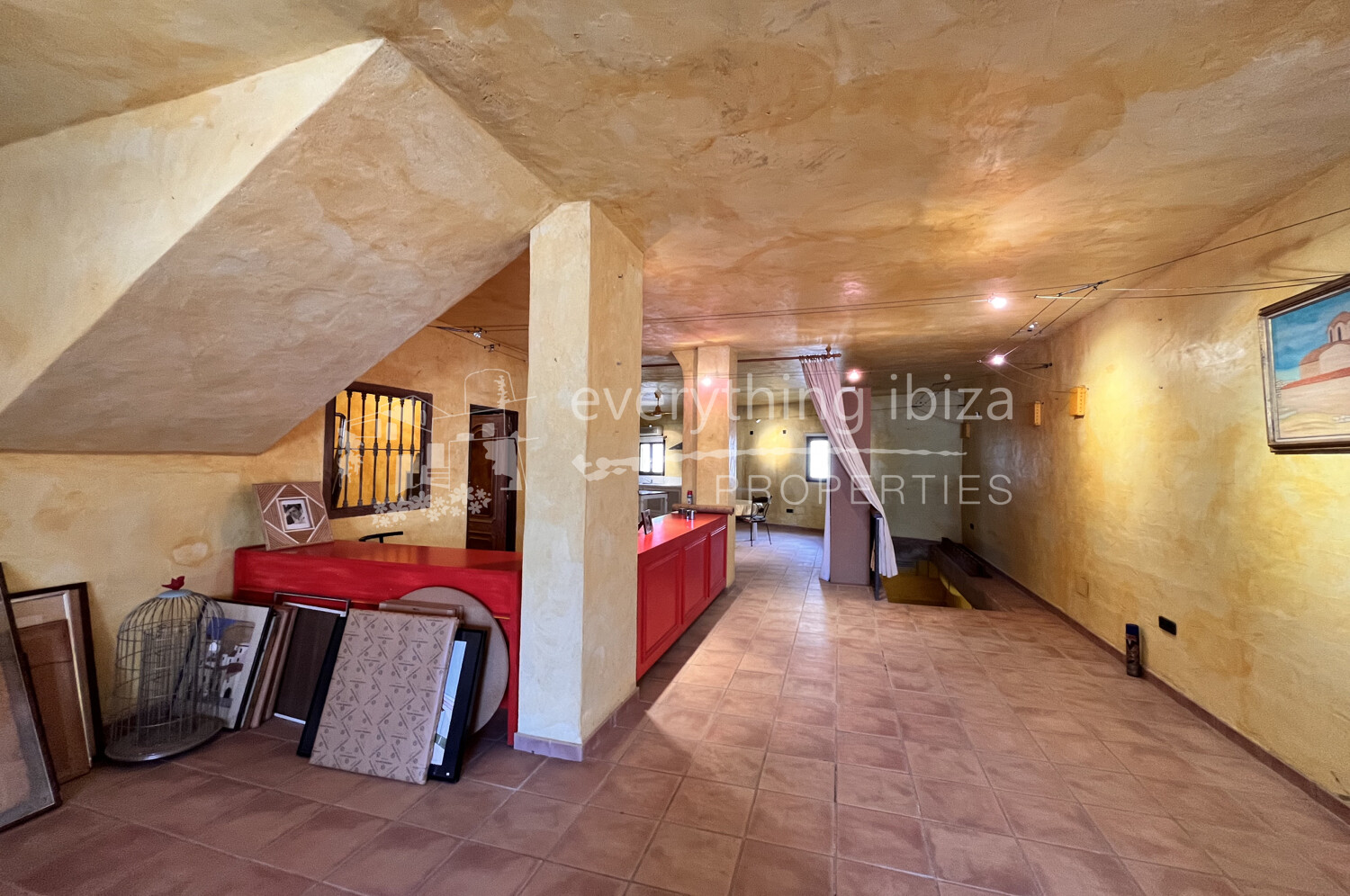 https://www.everythingibiza.com/properties/versatile-commer…of-san-jose-1640/,ref. 4, for sale in Ibiza by everything ibiza Properties