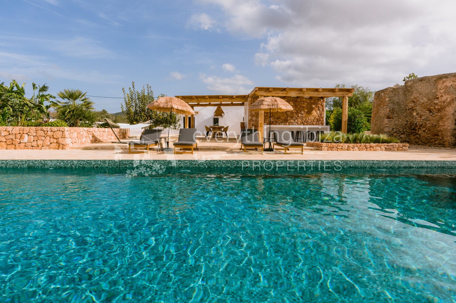 Beautifully Restored Rural Finca in San Jordi, ref. 1642, for sale in Ibiza by everything ibiza Properties