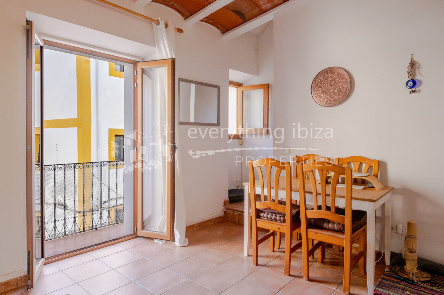 Modernised Apartment in Exclusive Area of Old Ibiza Town Centre, ref. 1652, for sale in Ibiza by everything ibiza Properties