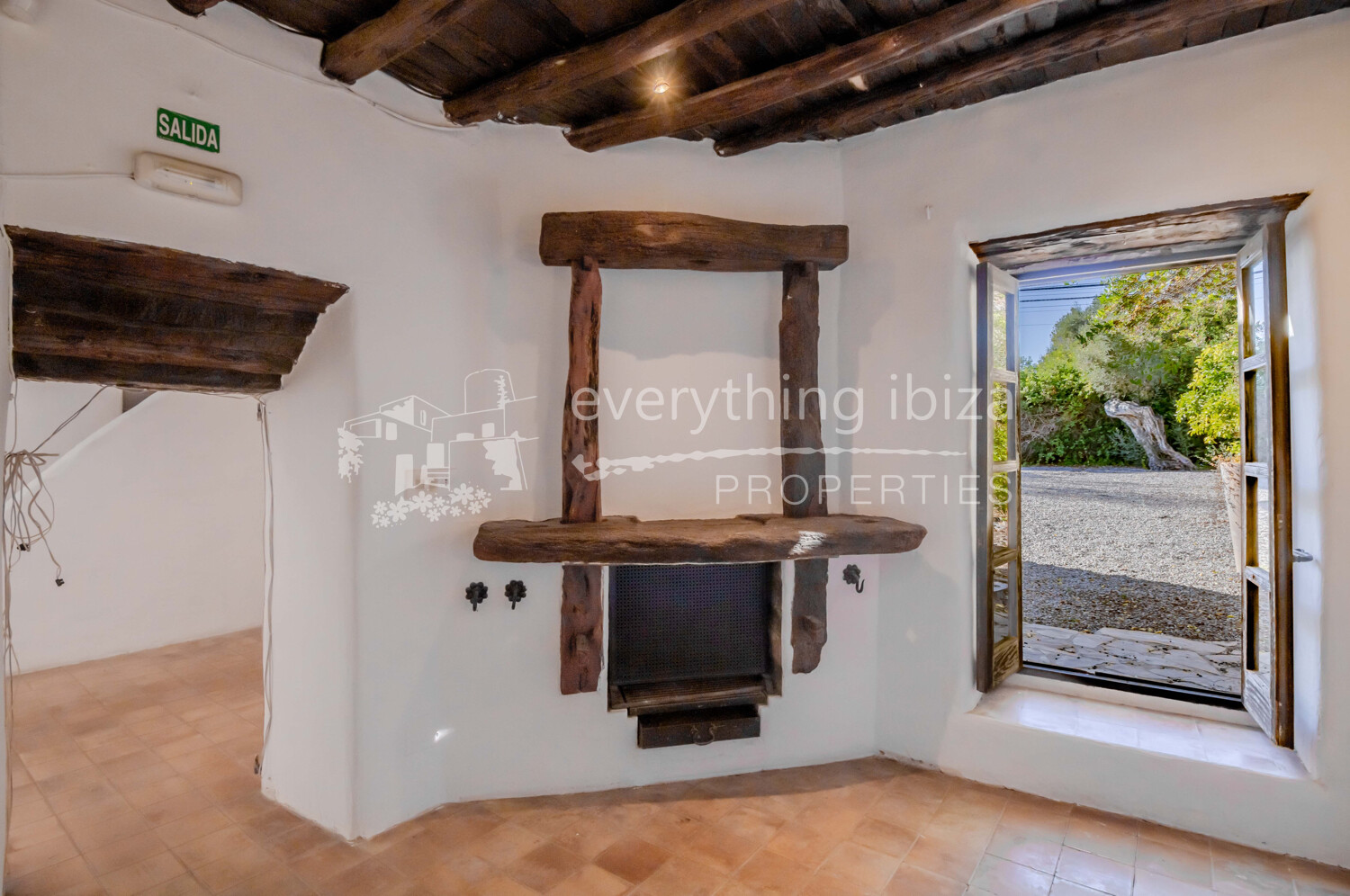 Unique Restored Finca Offering Business and Residential Licenses in Santa Gertrudis, ref. 1665, for sale in Ibiza by everything ibiza Properties