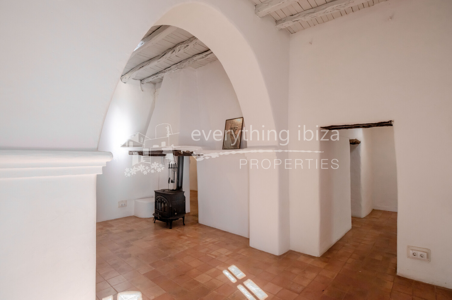 Unique Restored Finca Offering Business and Residential Licenses in Santa Gertrudis, ref. 1665, for sale in Ibiza by everything ibiza Properties