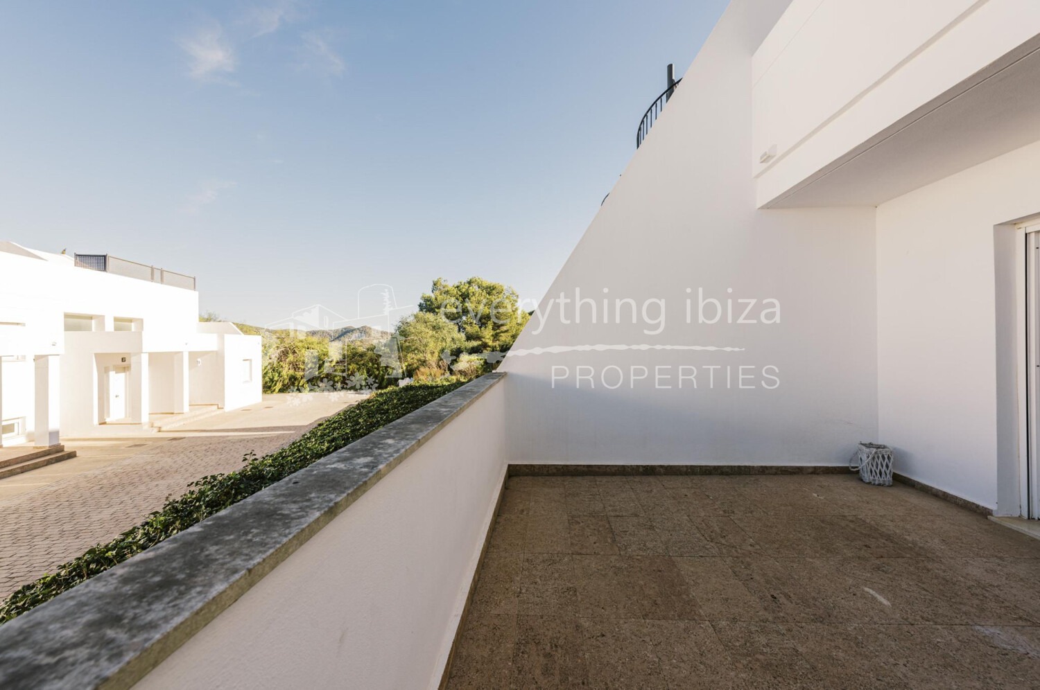 Delightful Townhouse in Stunning Rural Setting Near Roca Llisa Golf Course, ref. 1677, on sale in Ibiza by everything ibiza Properties