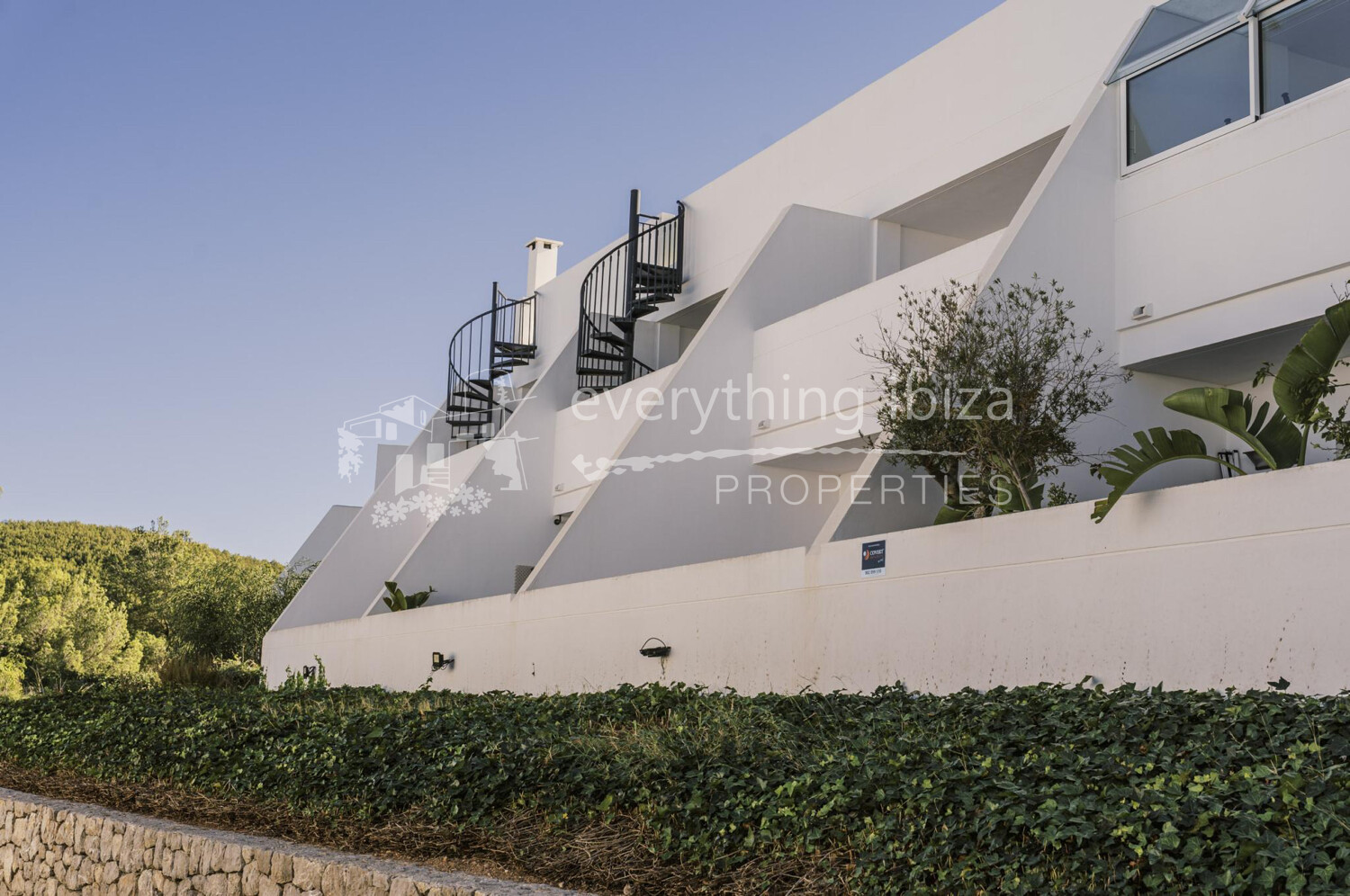 Delightful Townhouse in Stunning Rural Setting Near Roca Llisa Golf Course, ref. 1677, on sale in Ibiza by everything ibiza Properties