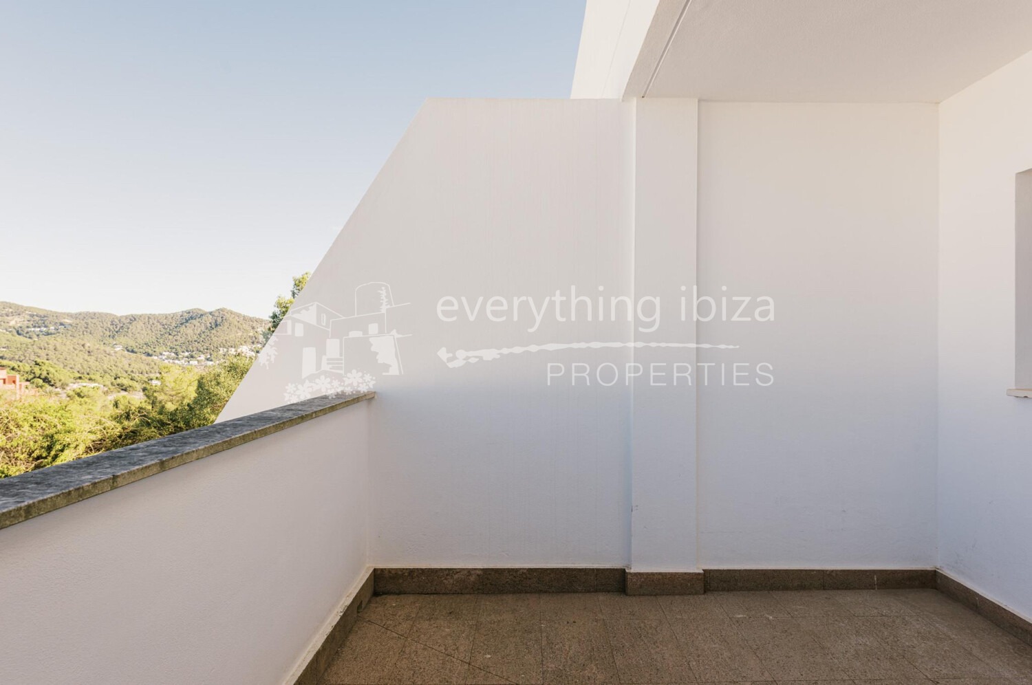 Delightful Townhouse in Stunning Rural Setting Near Roca Llisa Golf Course, ref. 1677, on sale in Ibiza by everything ibiza Properties