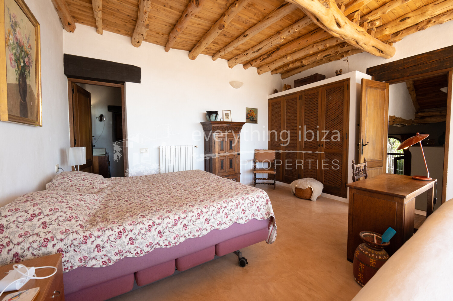 Authentic Country Finca with Sea and Rural Views, Tourist License and Infinity Pool,ref. 1668, for sale in Ibiza by everything ibiza Properties