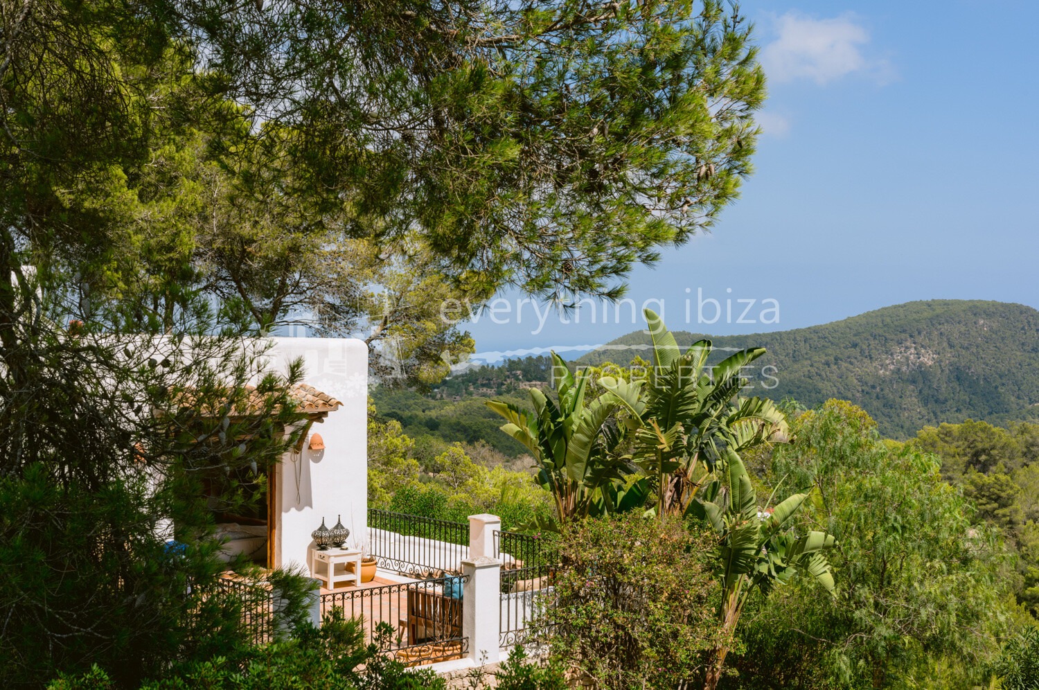 Traditional Finca with Pool and Large Private Plot Close to Stunning North Eastern Beaches, ref.1671, for sale in Ibiza by everything ibiza Properties