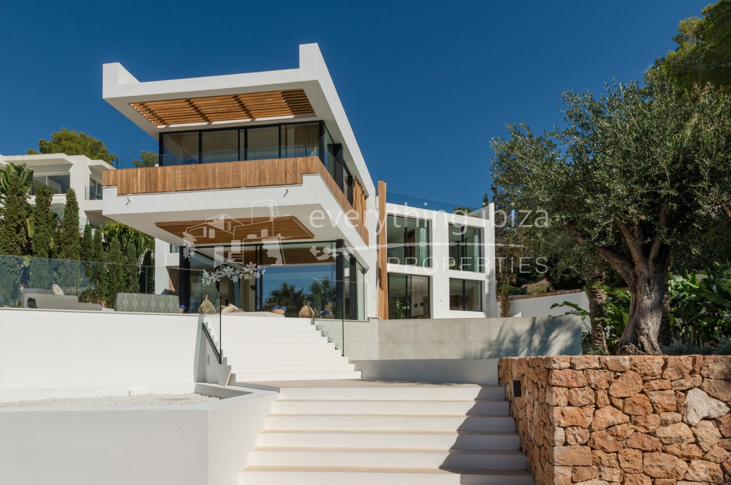 Beautiful Contemporary Villa with Elevated Views Over The Sea D'Alt Vila and Formentera, ref. 1673, for sale in Ibiza by everything ibiza Properties