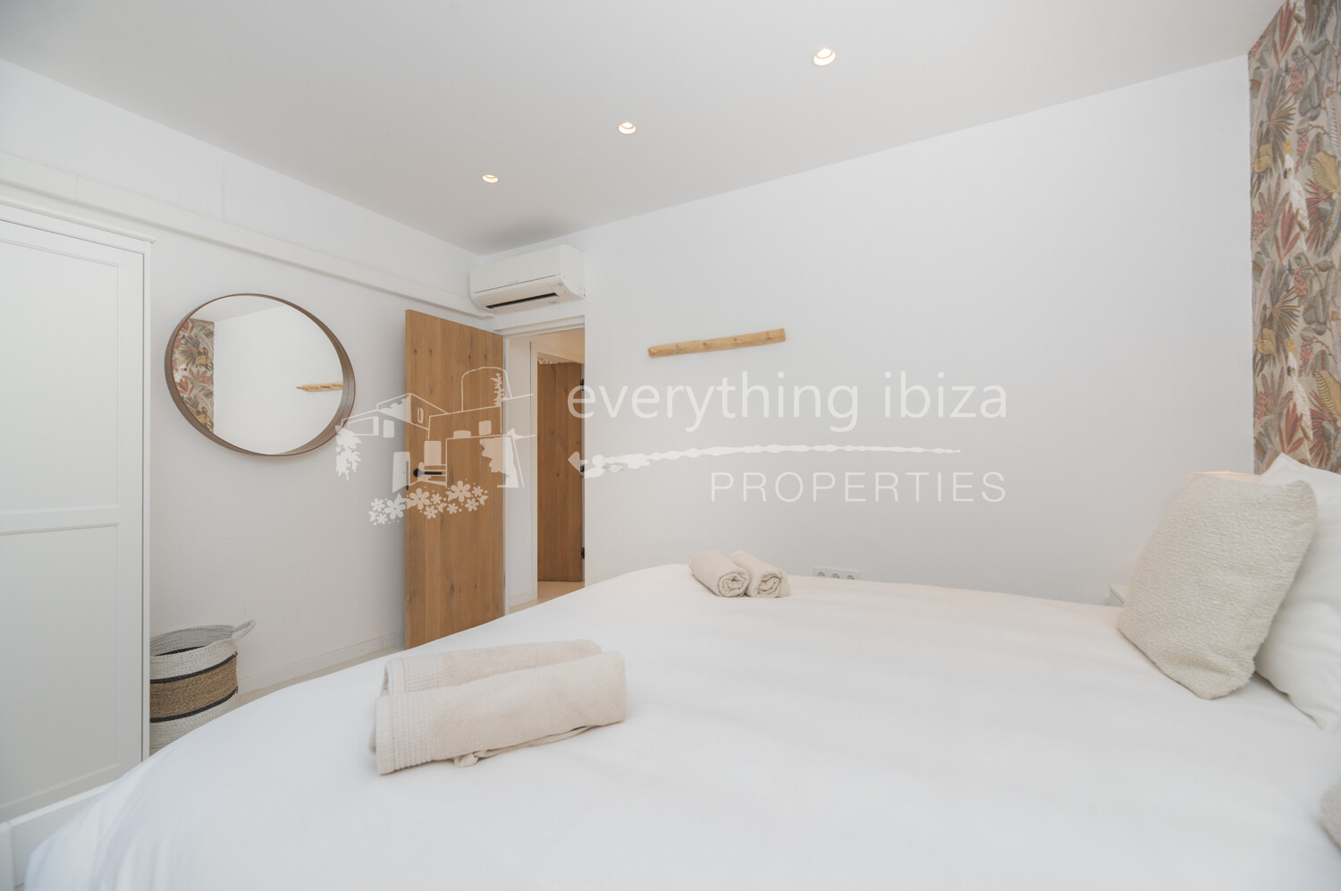 Beautiful Contemporary Villa Close to Cosmopolitan Village of Jesus, ref. 1681, for sale in Ibiza by everything ibiza Properties