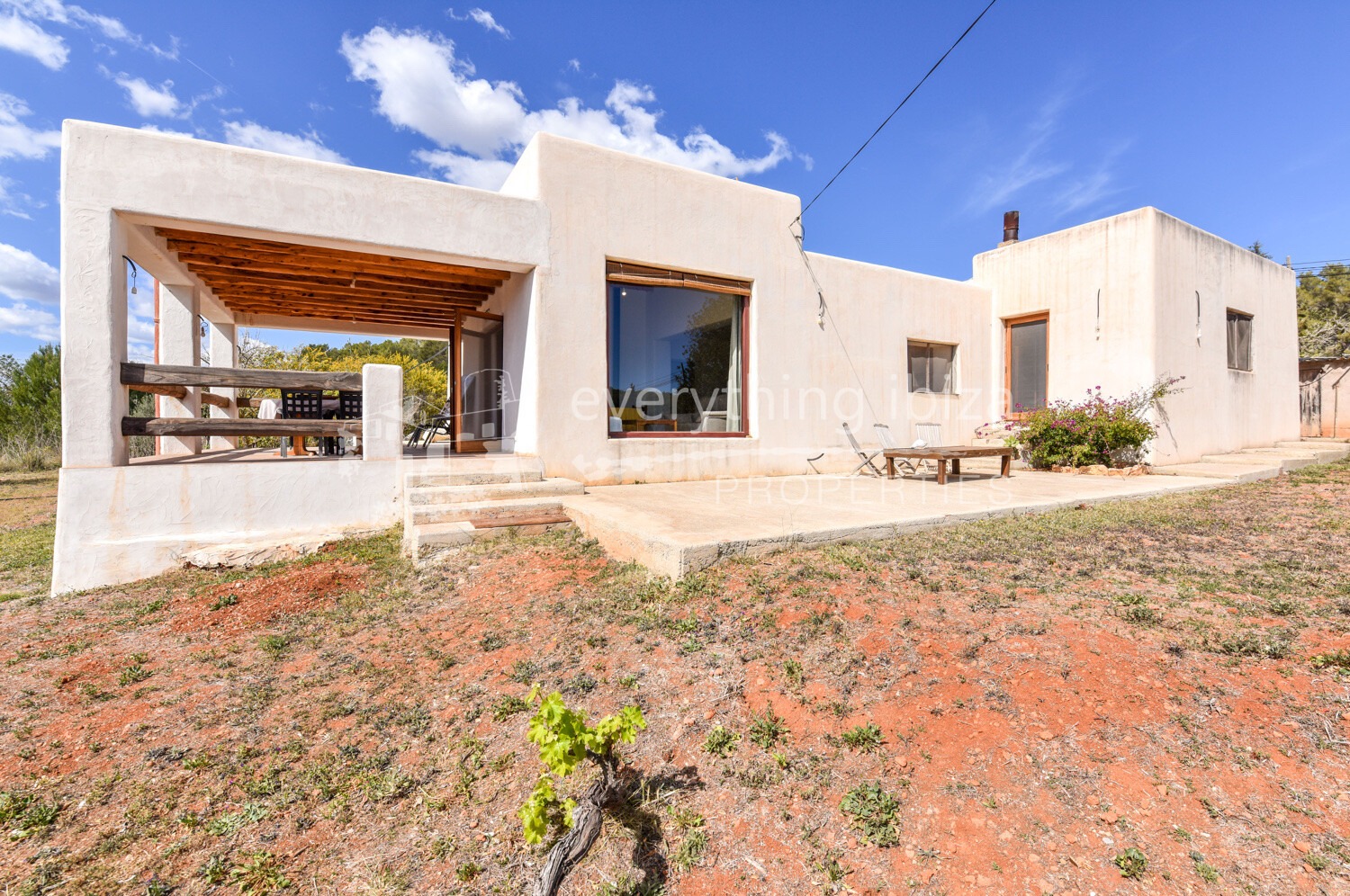 Traditional Spacious Finca Close to Santa Gertrudis Ideal for Renovation, ref. 1683, for sale in Ibiza by everything ibiza Properties