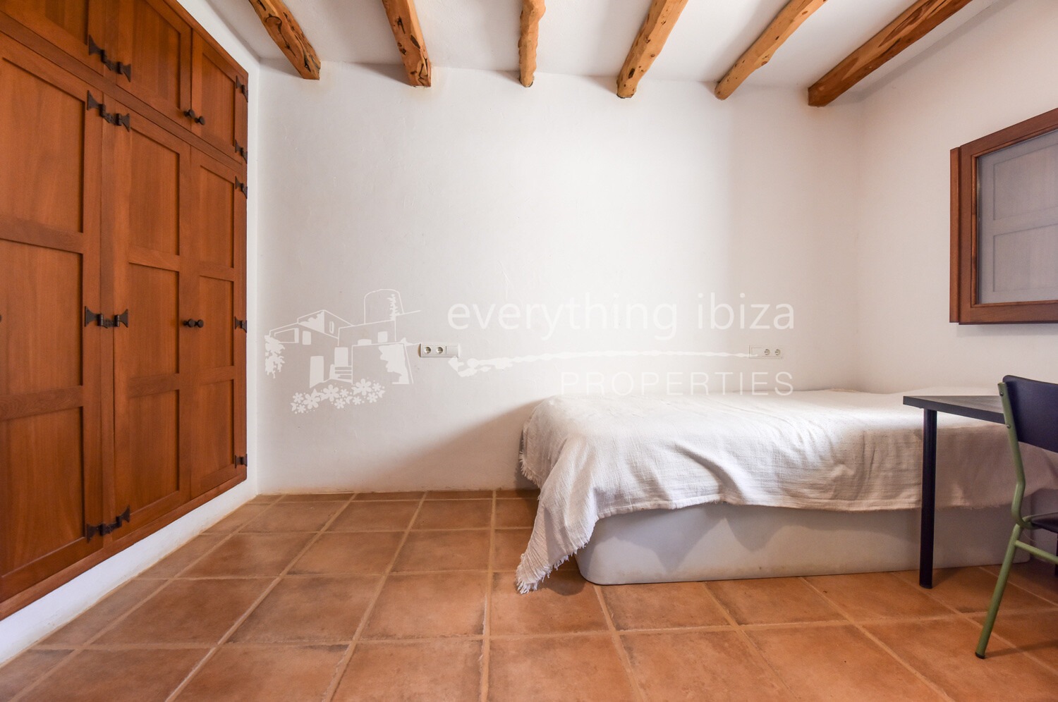 Traditional Spacious Finca Close to Santa Gertrudis Ideal for Renovation, ref. 1683, for sale in Ibiza by everything ibiza Properties