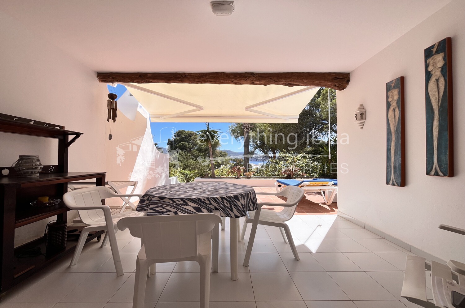 Charming Traditional Townhouse Close to Cala Conta with Sea and Sunset Views, ref. 1689, on sale in ibiza by everything ibiza Properties