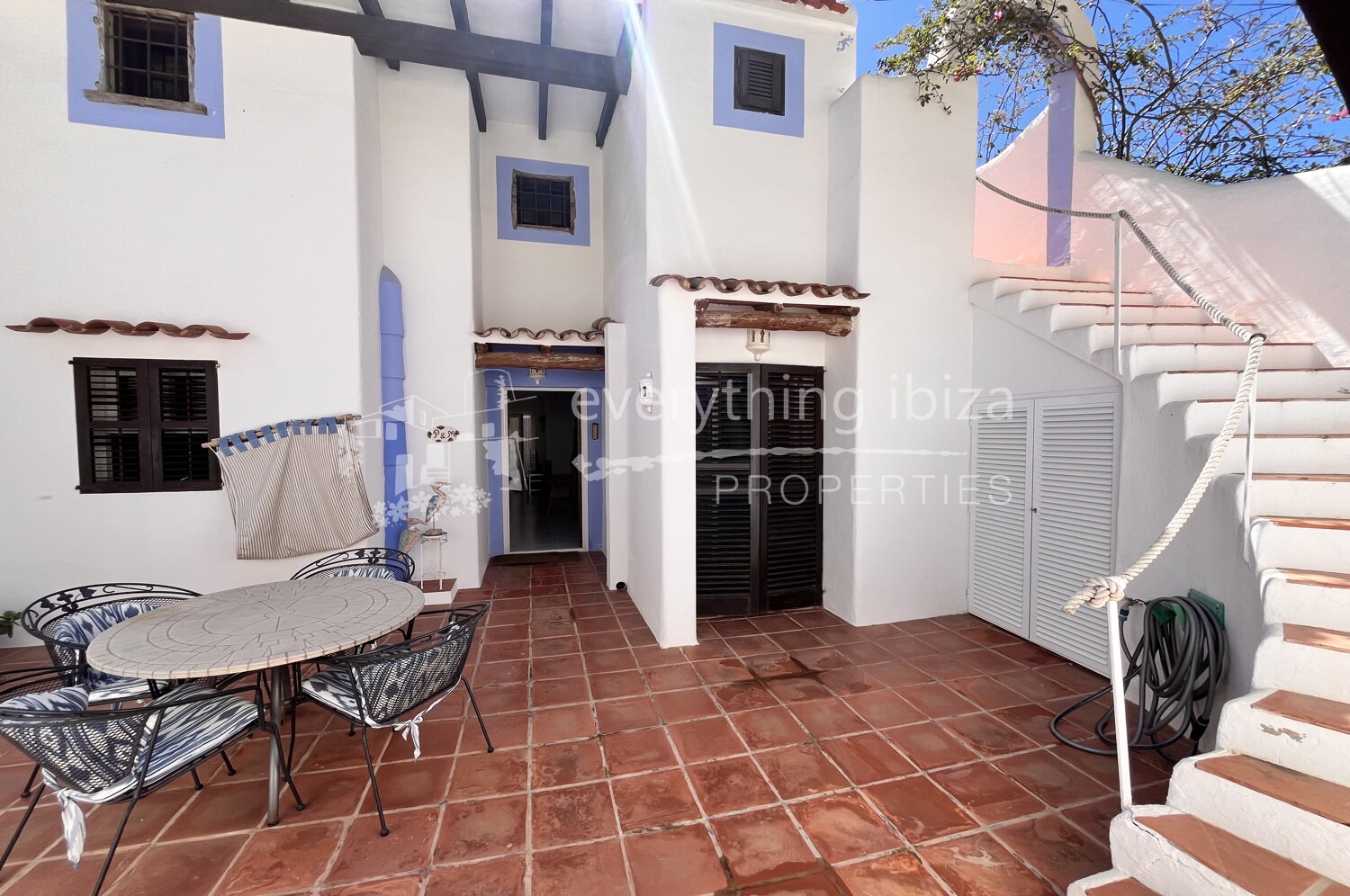 Charming Traditional Townhouse Close to Cala Conta with Sea and Sunset Views, ref. 1689, on sale in ibiza by everything ibiza Properties