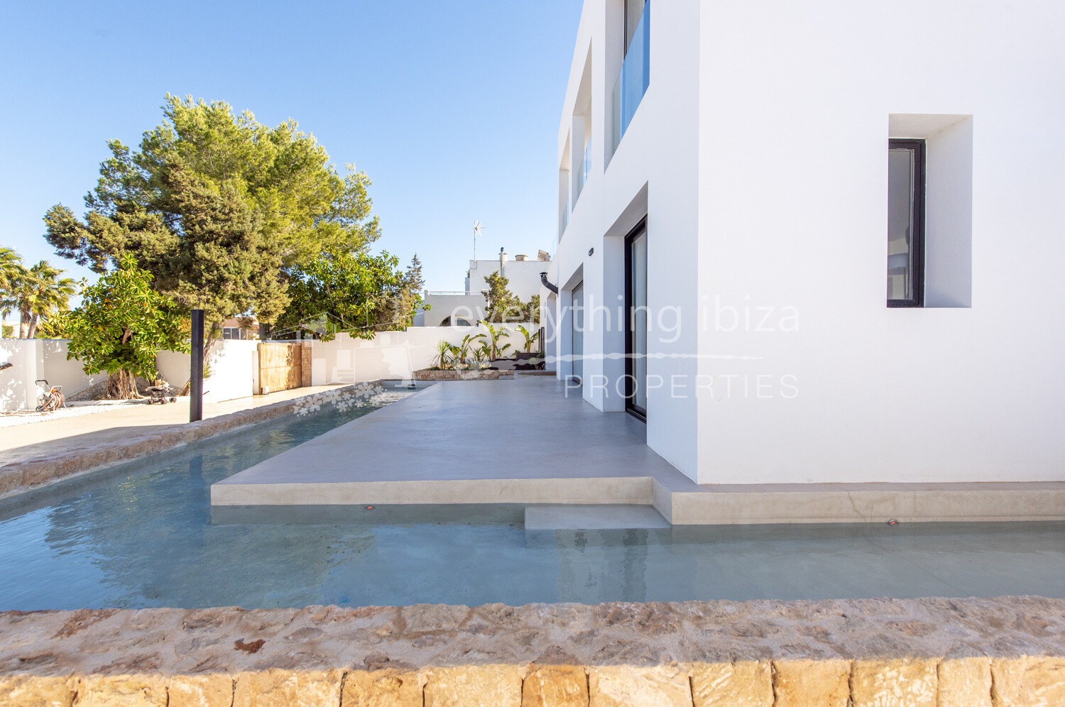 Stylish Contemporary Villa in Peaceful Setting near Beach with Sea and Sunset Views, ref. 1692, for sale in Ibiza by everything ibiza Properties