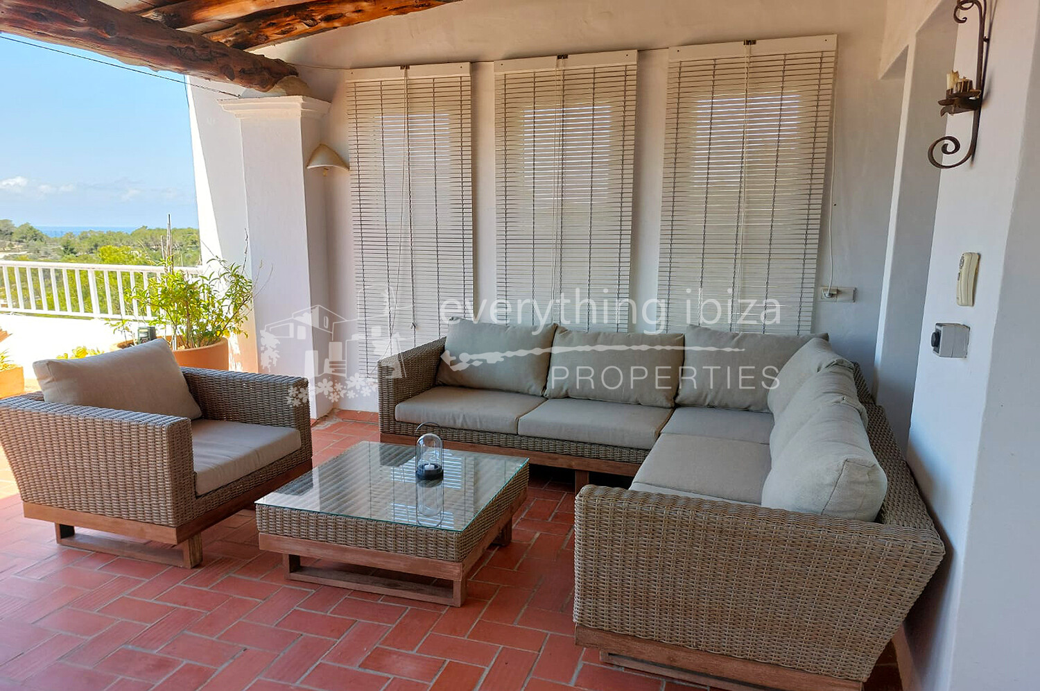 Charming Traditional Villa and 2 Separate Apartments with Super Sea & Sunset Views, ref. 1698, for sale in Ibiza by everything ibiza Properties