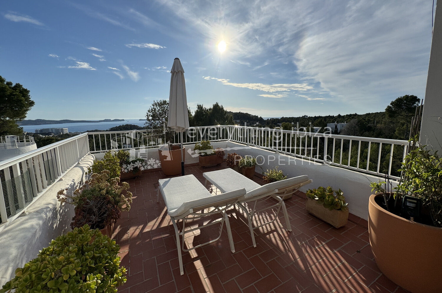 Charming Traditional Villa and 2 Separate Apartments with Super Sea & Sunset Views, ref. 1698, for sale in Ibiza by everything ibiza Properties