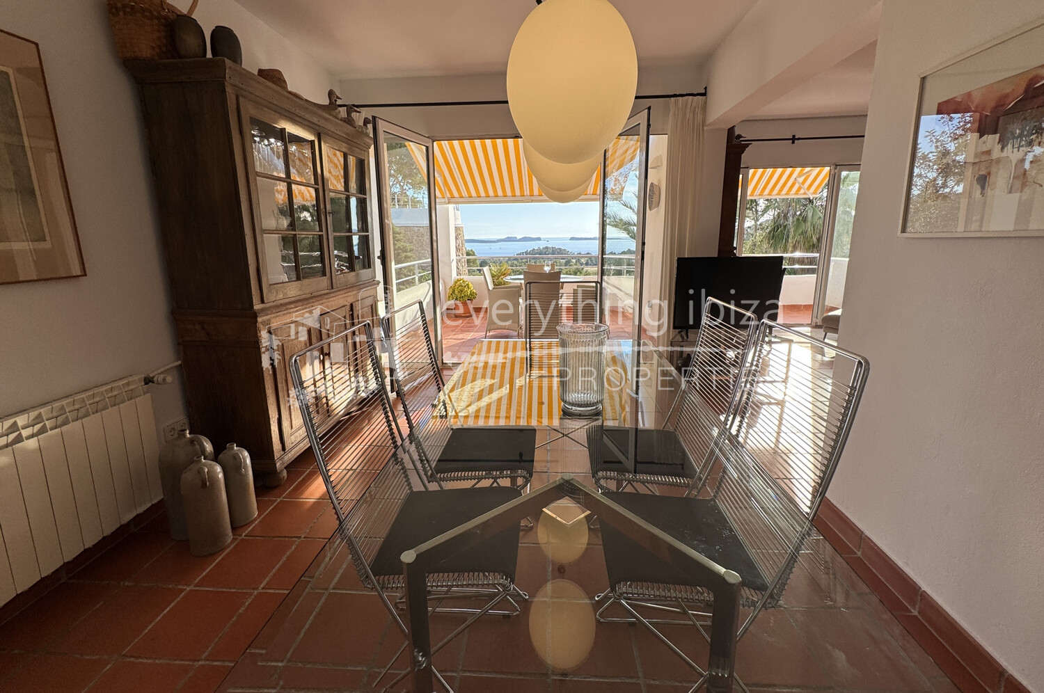 Charming Traditional Villa and 2 Separate Apartments with Super Sea & Sunset Views, ref. 1698, for sale in Ibiza by everything ibiza Properties