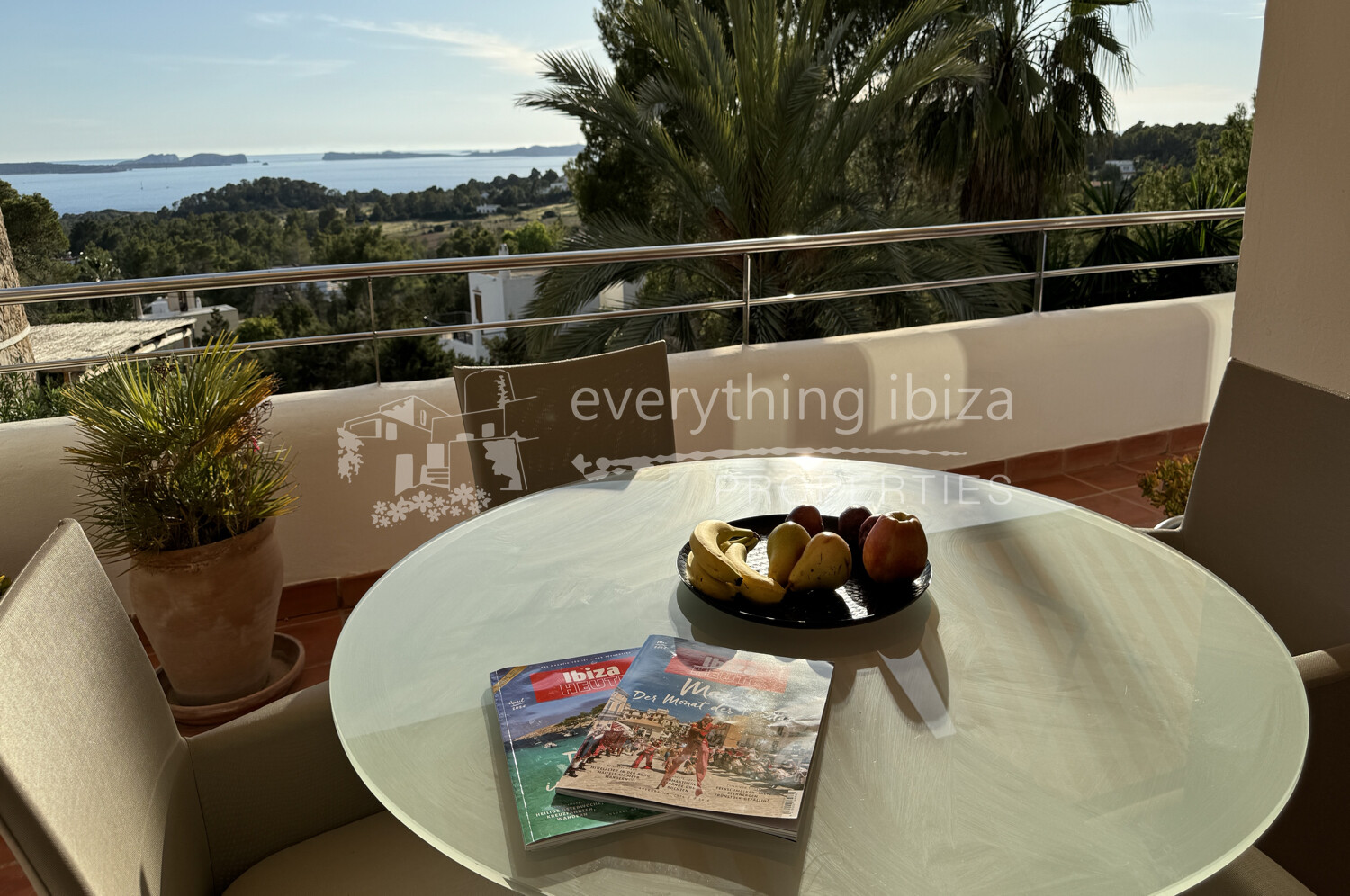 Charming Traditional Villa and 2 Separate Apartments with Super Sea & Sunset Views, ref. 1698, for sale in Ibiza by everything ibiza Properties