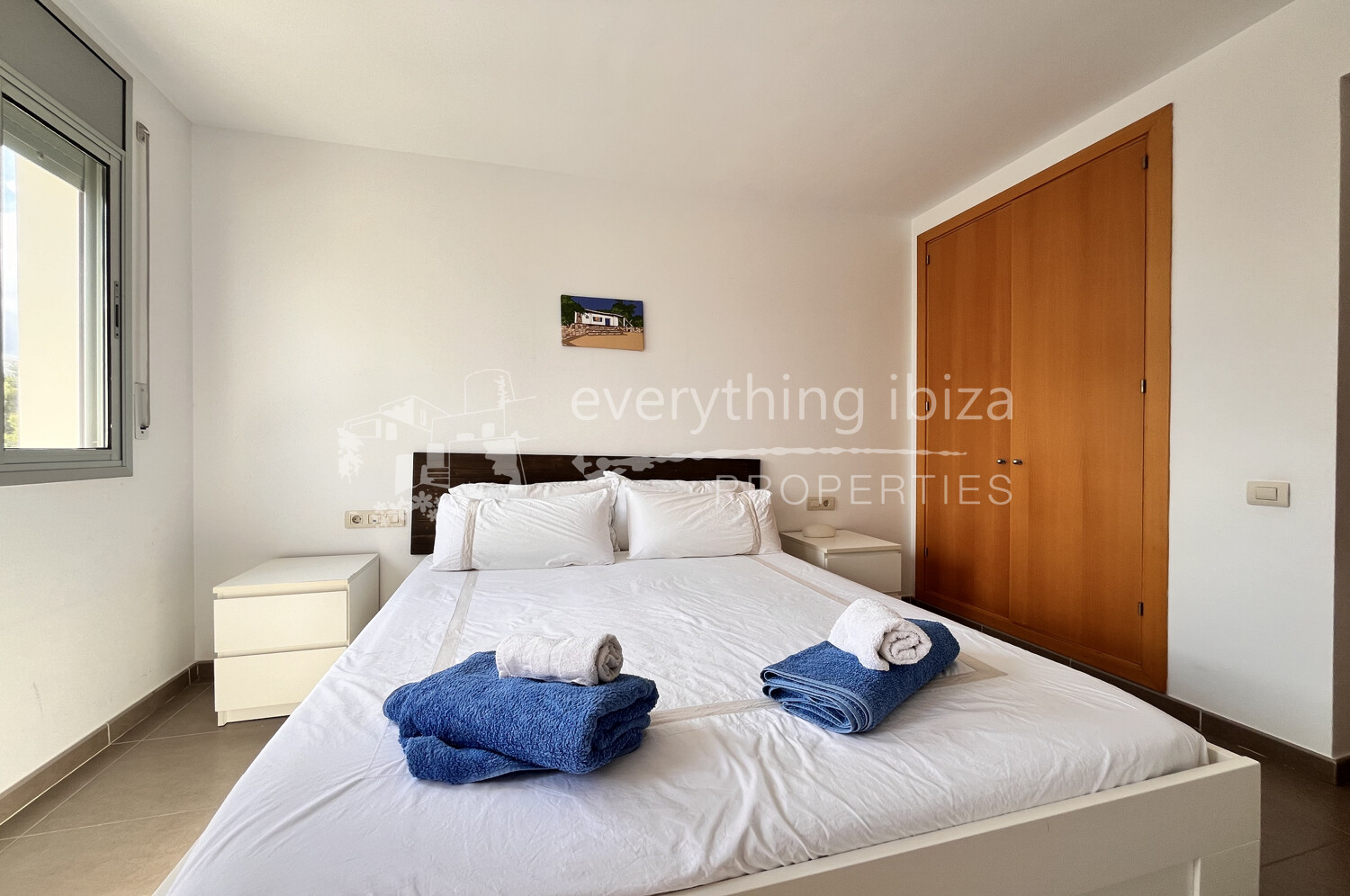 Beachfront Contemporary Apartment Close to the Coastline & Beaches, ref. 1701, for sale in Ibiza by everything ibiza Properties