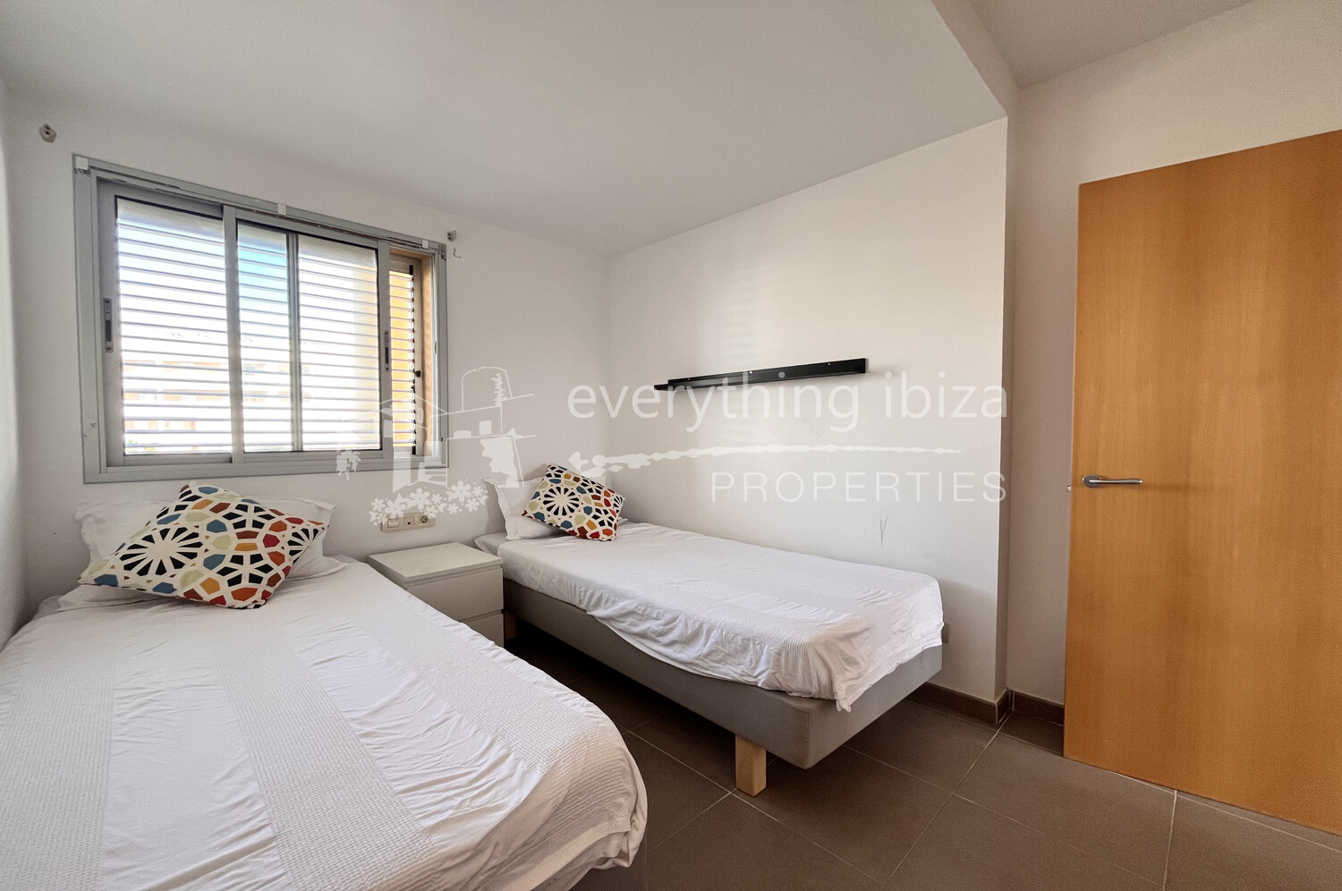 Beachfront Contemporary Apartment Close to the Coastline & Beaches, ref. 1701, for sale in Ibiza by everything ibiza Properties