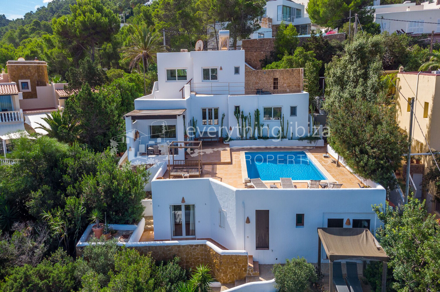 Charming Elegant Villa with Super Sea & Coastline Views in Peaceful Cala Moli, ref. 1704, for sale in Ibiza by everything ibiza Properties