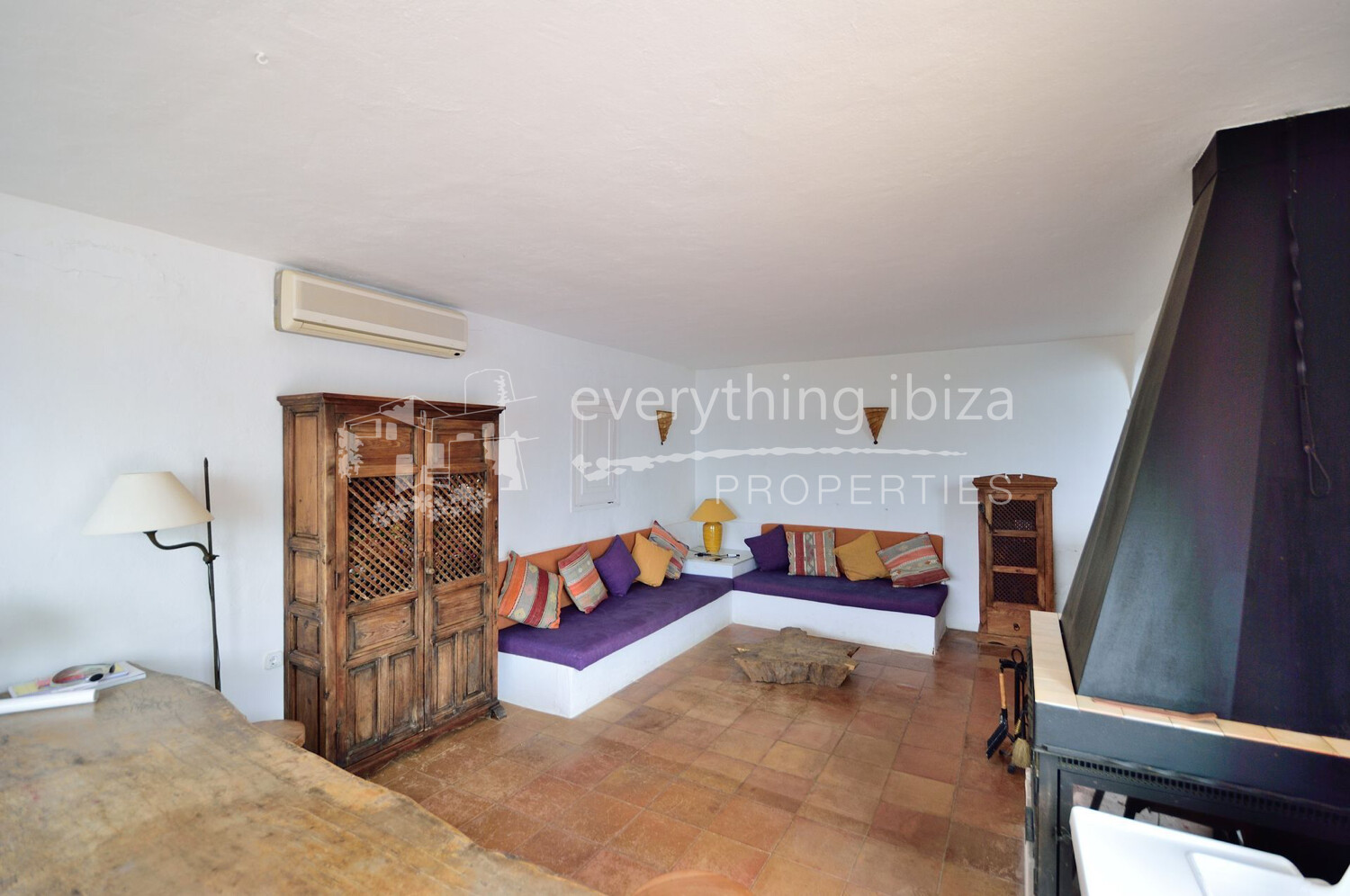 Charming Elegant Villa with Super Sea & Coastline Views in Peaceful Cala Moli, ref. 1704, for sale in Ibiza by everything ibiza Properties