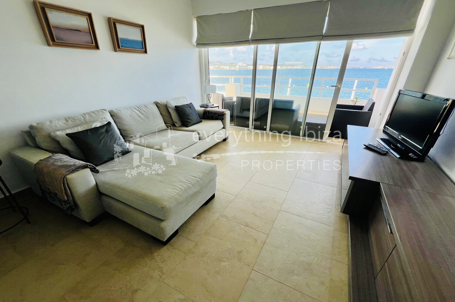 Coastline 2 Bed Apartment with Stunning Views in a Legendary Ibiza Location, ref. 1706, for sale in Ibiza by everything ibiza Properties