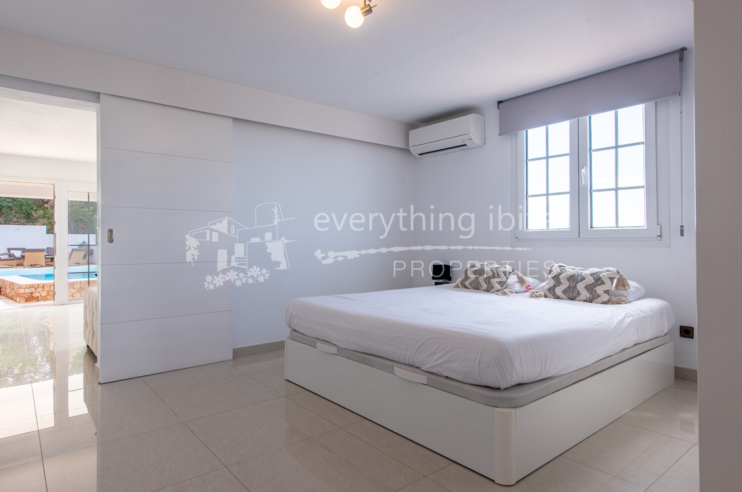 Luxury Elegant Modern Villa with Stunning Views and Close to Beaches, ref. 1708, for sale in Ibiza by everything ibiza Properties
