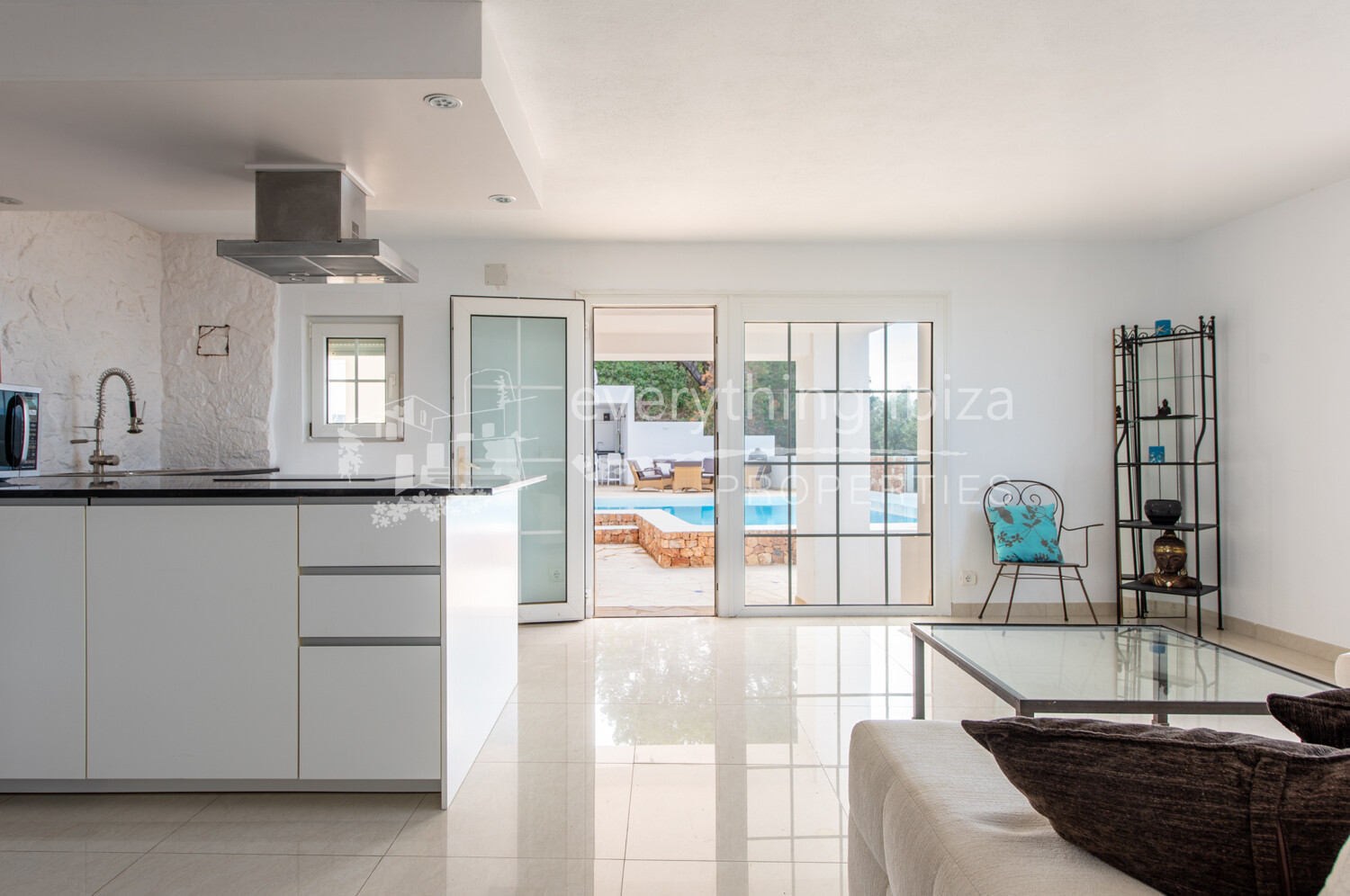 Luxury Elegant Modern Villa with Stunning Views and Close to Beaches, ref. 1708, for sale in Ibiza by everything ibiza Properties